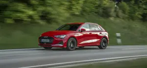 Audi geeft A3 een upgrade: panoramisch display en meer rijhulp