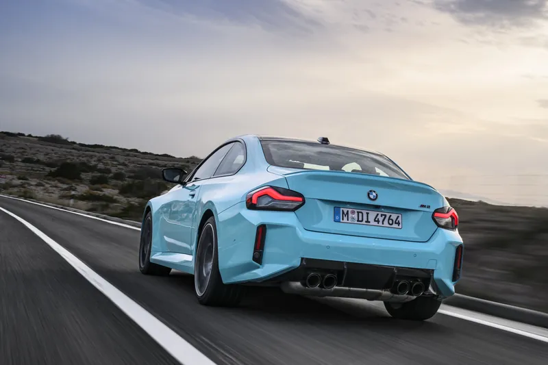 BMW M2 krijgt voor het eerst M xDrive en sprint naar 100 in 3,7 seconden