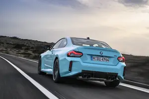 BMW M2 krijgt voor het eerst M xDrive en sprint naar 100 in 3,7 seconden