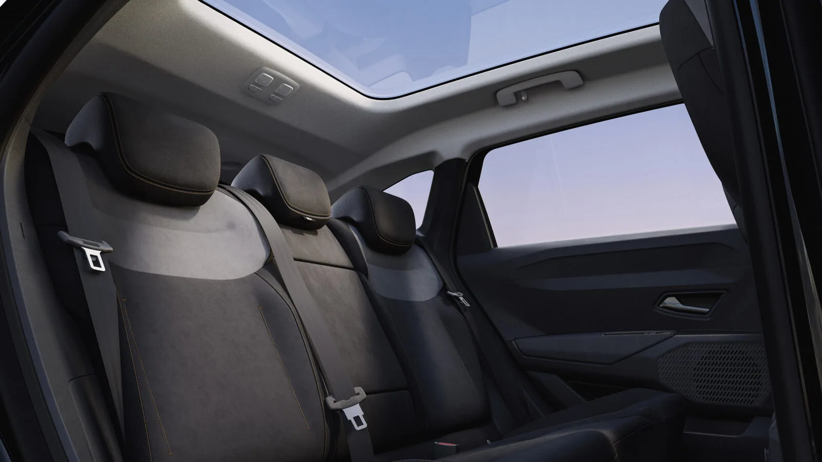 Dacia Striker achterbank met panoramadak