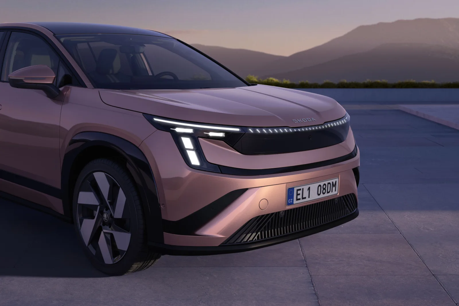 Skoda Peaq vooraanzicht met LED-matrixkoplampen