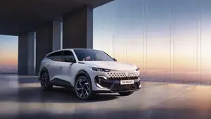 Renault Filante: het nieuwe premium boegbeeld met 250 pk E-Tech hybrid