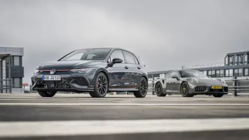 Golf GTI Clubsport Edition 50 tegenover Porsche 911 Turbo S: iconen op de Nordschleife